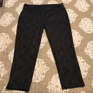 Super cute Zac & Rachel ankle pants